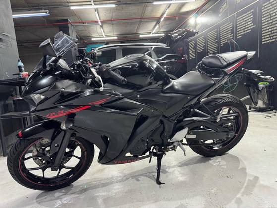 YAMAHA YZF R3 YAMAHA YZF R3